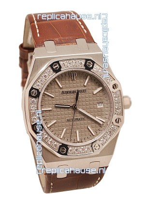 Audemars Piguet Royal Oak Steel Swiss Watch in Grey Dial