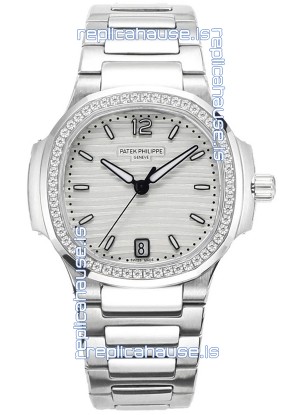 Patek Philippe Nautilus 7118 35MM 1:1 Stainless Steel White Dial 1:1 Superclone Watch 