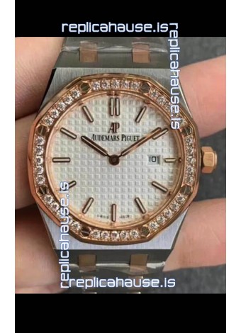 Audemars Piguet Royal Oak Quartz 33MM Swiss Watch Two Tone Swiss - 1:1 Mirror Replica Edition