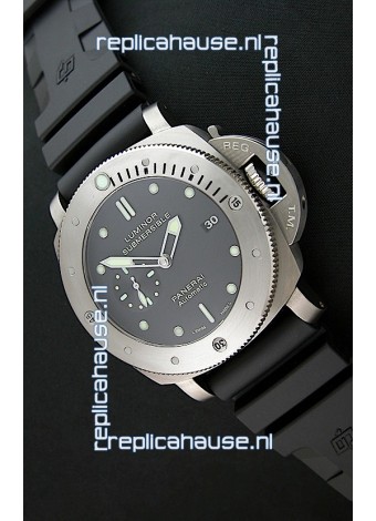 Panerai Pam 305 L Luminor Submersible Swiss Watch