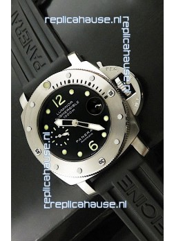 Panerai Luminor Submersible Swiss Replica Watch