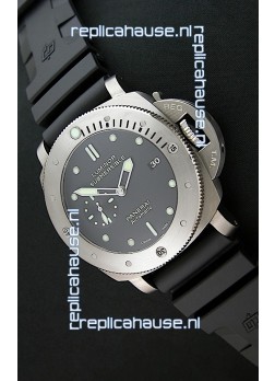 Panerai Pam 305 L Luminor Submersible Swiss Watch
